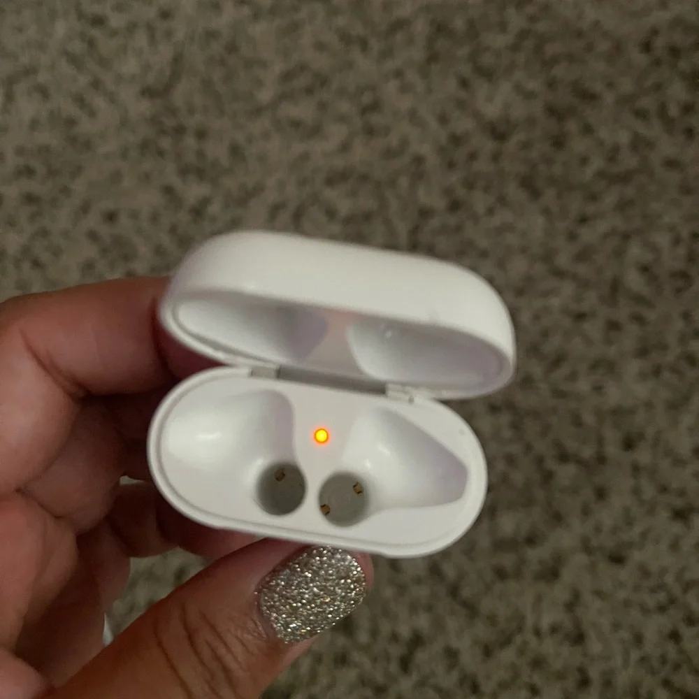 Authentic Apple Air Pods Charging Case Only